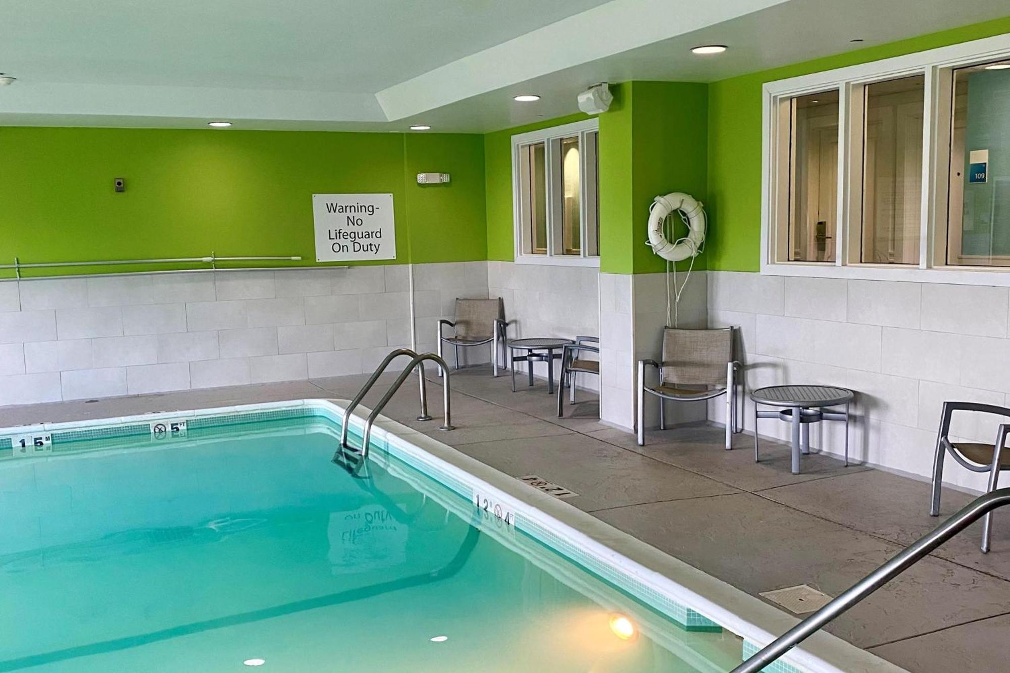 Holiday Inn Express Indianapolis - Fishers By Ihg Exterior photo